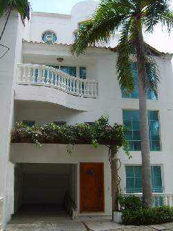 ARRIENDO CASA EN CARTAGENA CARTAGENA, COLOMBIA