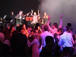 BANDA EN VIVO PARA FIESTAS Y EVENTOS MONTEVIDEO, URUGUAY