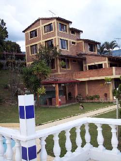Alquilo finca en Copacabana medellin, colombia