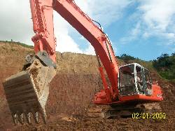ALQUILAMOS O VENDEMOS HITACHI 350 Bogota, Colombia