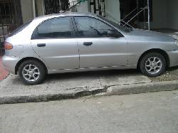 VENDO DAEWOO LANOS SX. CALI, COLOMBIA