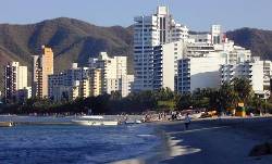 SE ALQUILAN APTO EN TODA TEMPORADA , EN EL RODADER santa marta, colombia