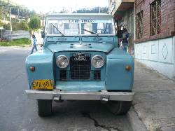 vendo o permuto land rover santana bogota, colombia