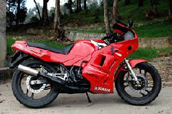 Moto Yahama RD 350 Roja Potente bogota, colombia