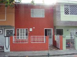 SE VENDE CASA EN GIRARDOT- BARRIO LA ESPERANZA Bogot, Colombia