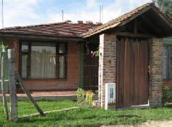 OPORTUNIDAD: CAJIC�. CASA CAMPESTRE.  A 8 MINUTOS  BOGOTA, COLOMBIA