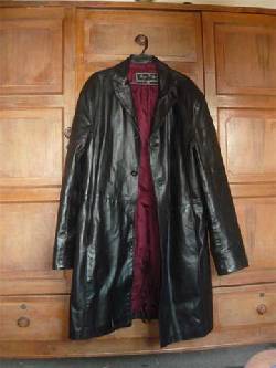 VENDO ABRIGO EN CUERO BOGOTA, COLOMBIA